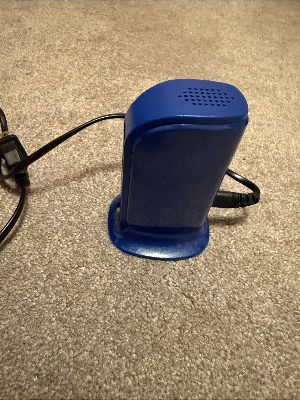 Blue USB Charging Station - Multi-Port - Picture 5 of 8